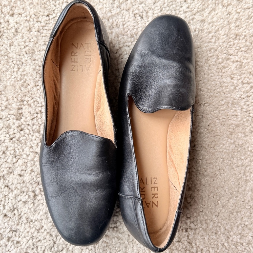 Naturalizer Women's Elegant Black Flats